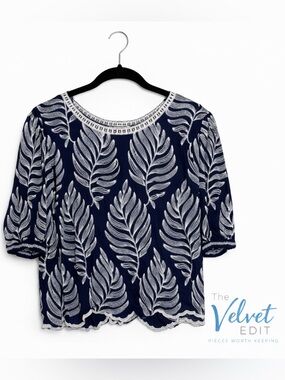 Solitaire Navy Embroidered Leaf Top Boho Blouse Size Medium